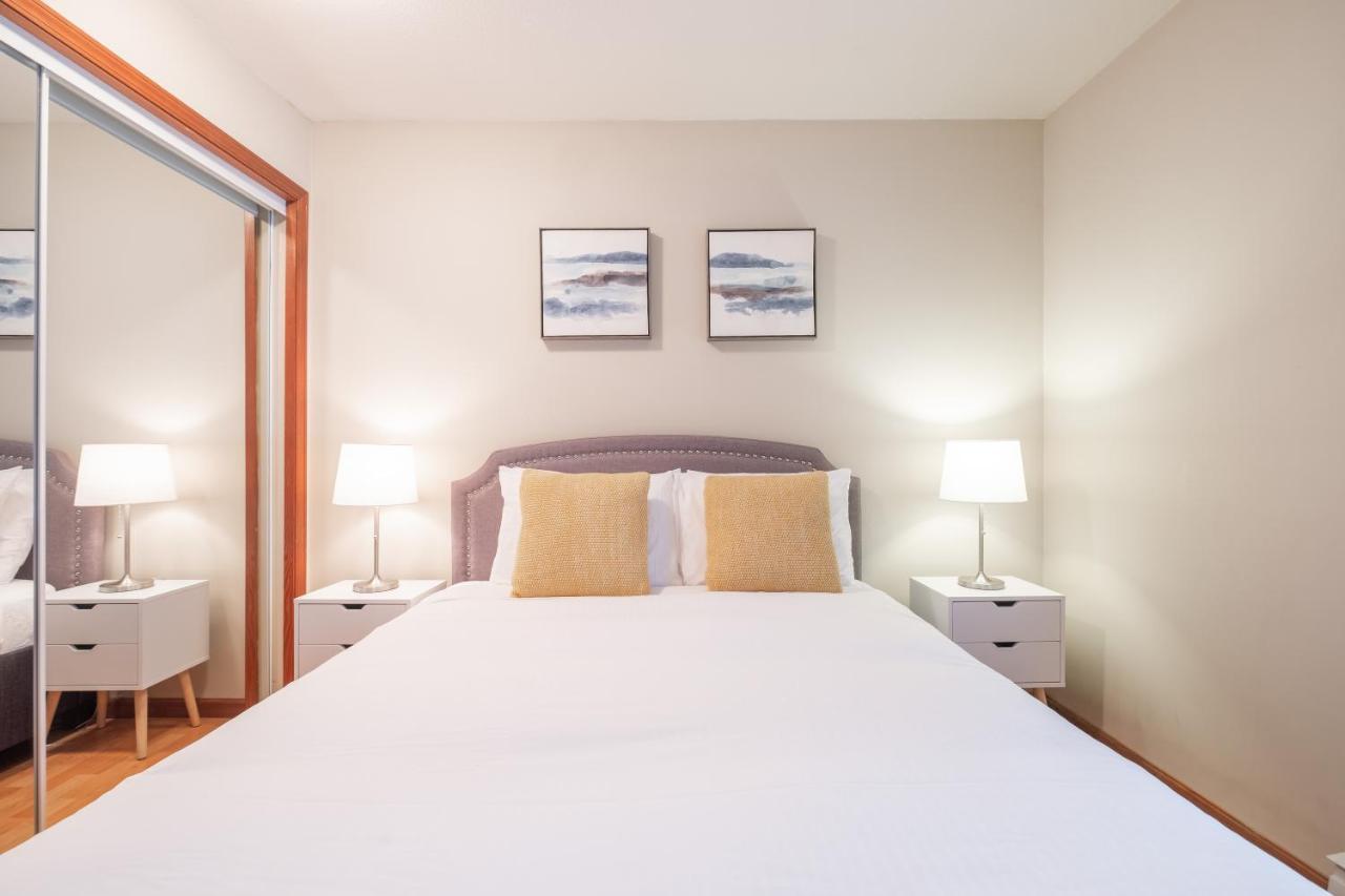 Lagoons by Outpost Whistler Extérieur photo
